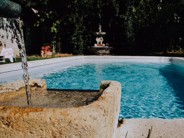 constructeur piscine béton armé Villeneuve-sur-Lot